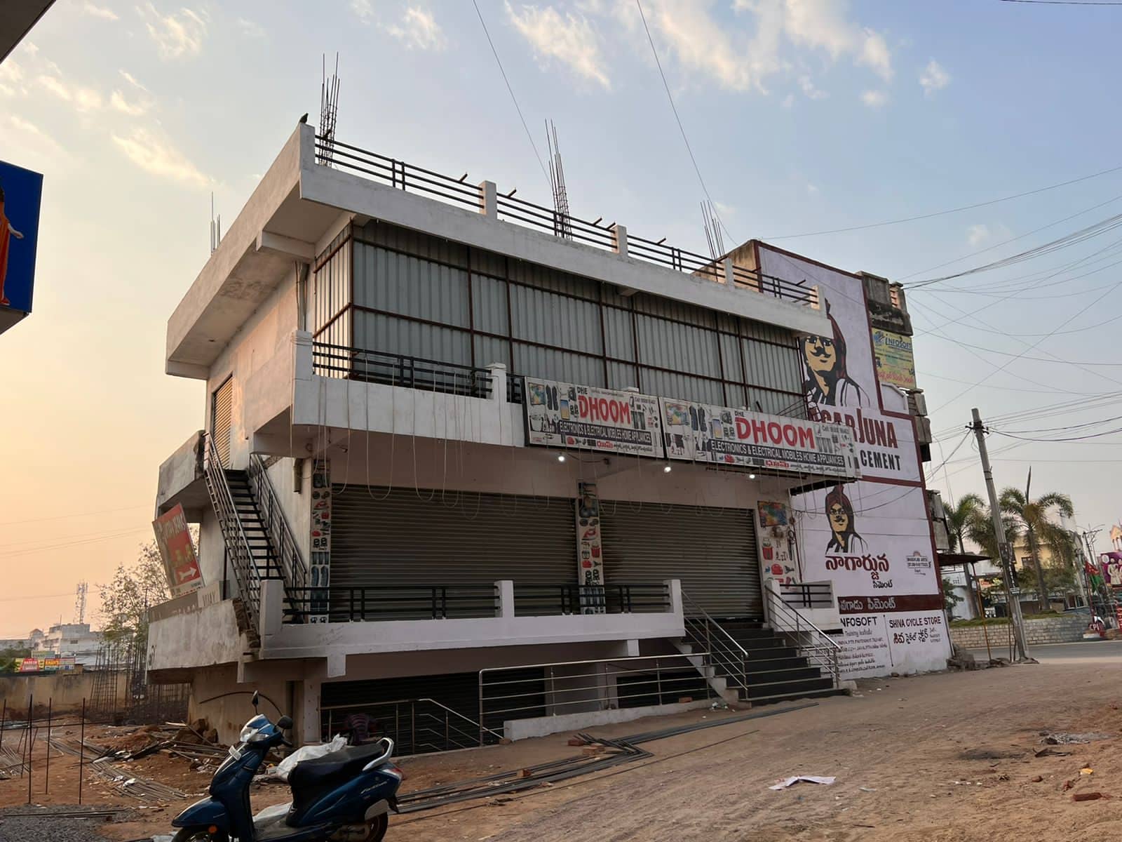 VR Multiplex  and Commercial Complex 3