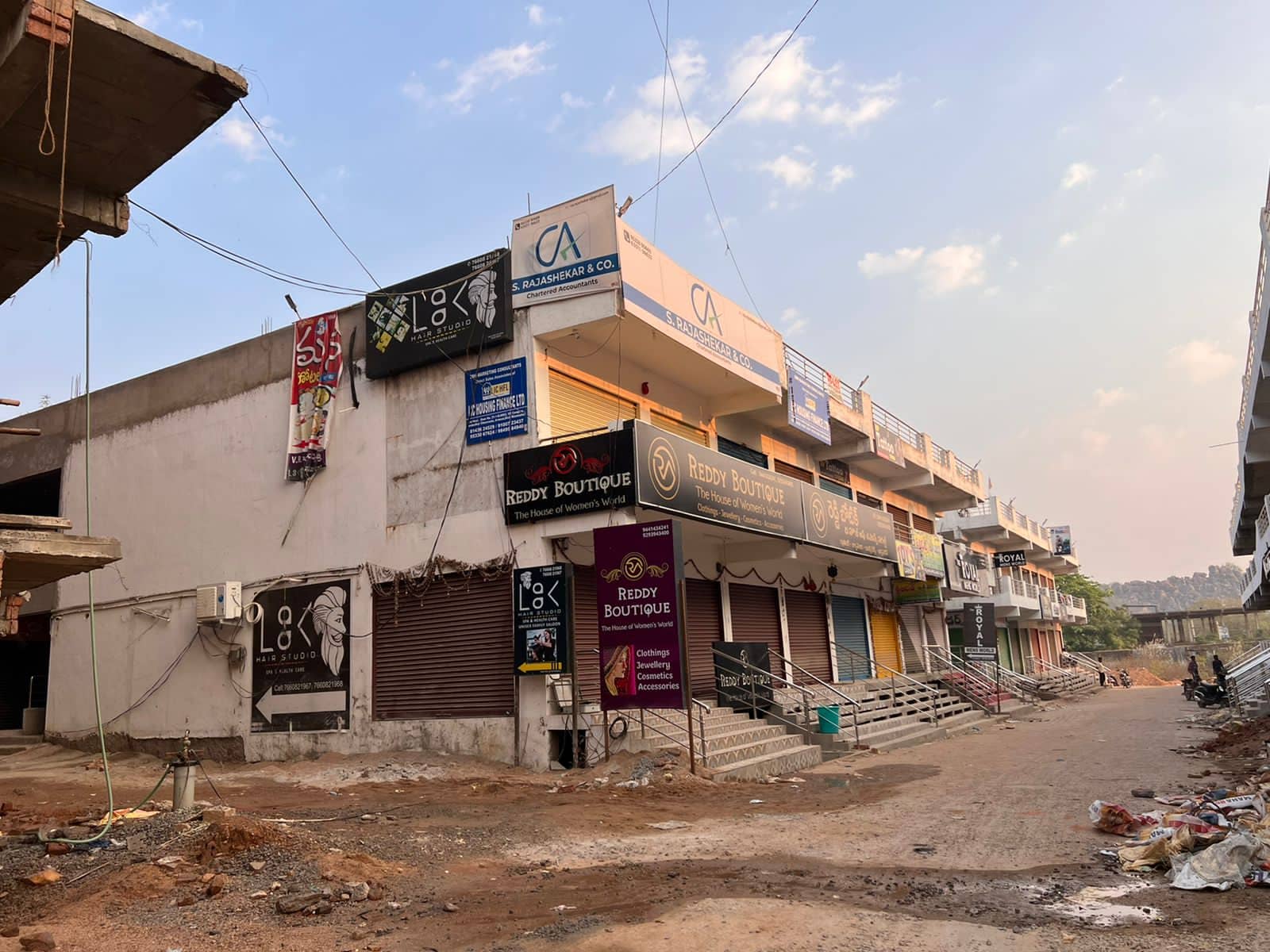 VR Multiplex  and Commercial Complex 5